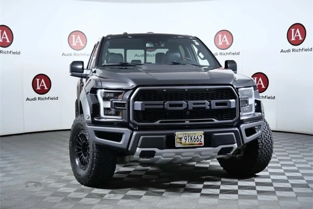 2018 Ford F-150 Raptor photo 1