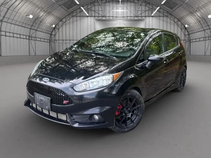2016 Ford Fiesta ST photo 1
