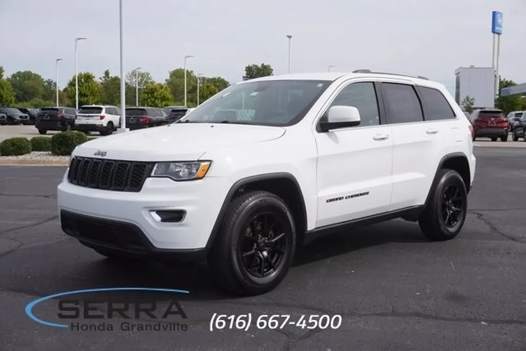 2018 Jeep Grand Cherokee Laredo photo 1