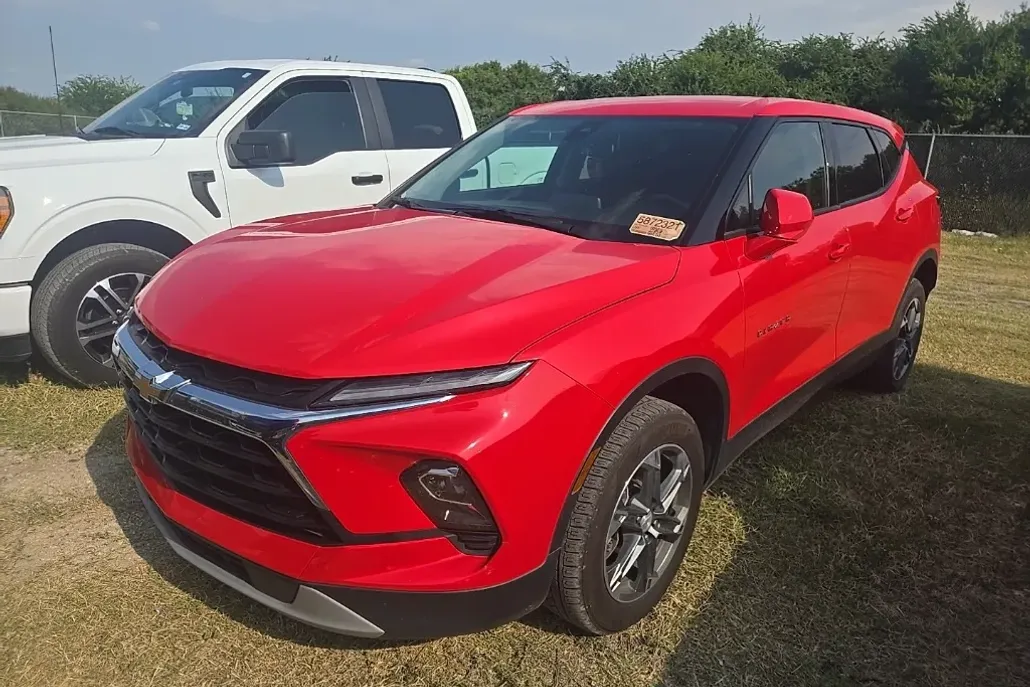 2024 Chevrolet Blazer 2LT photo 1