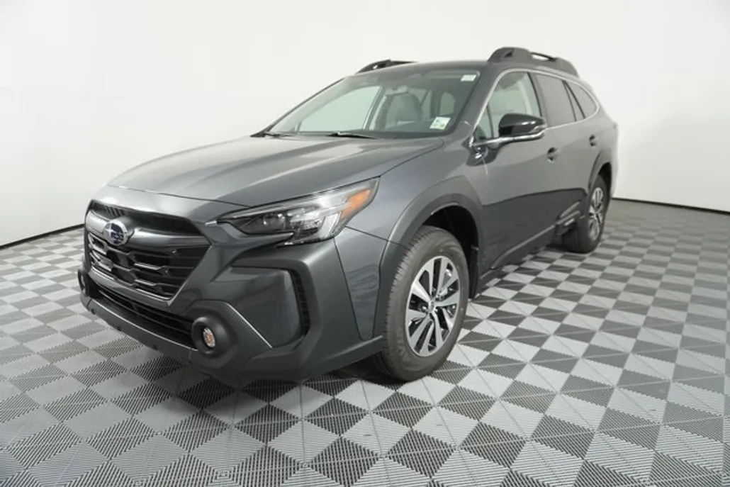 2025 Subaru Outback Premium photo 1