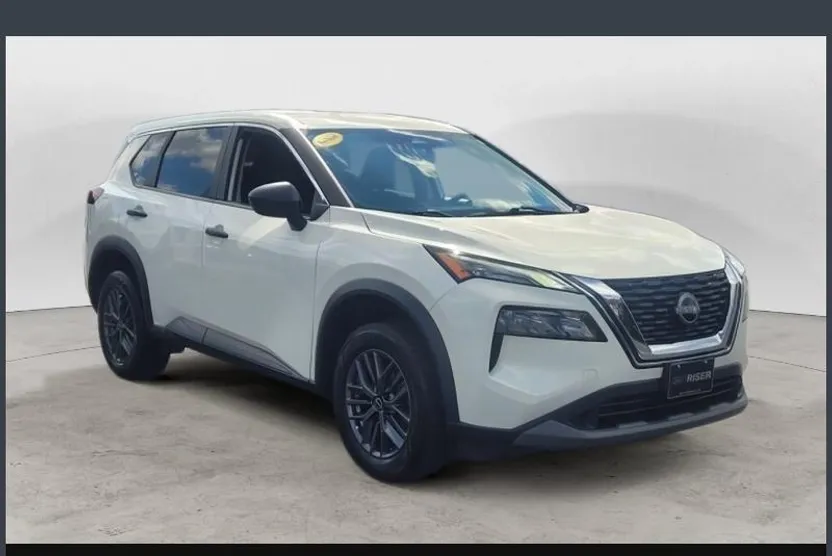 2023 Nissan Rogue S photo 1