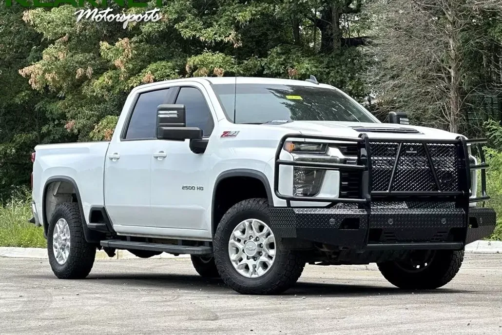 2020 Chevrolet Silverado 2500HD LT photo 1