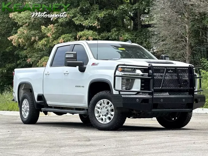 2020 Chevrolet Silverado 2500HD LT photo 1