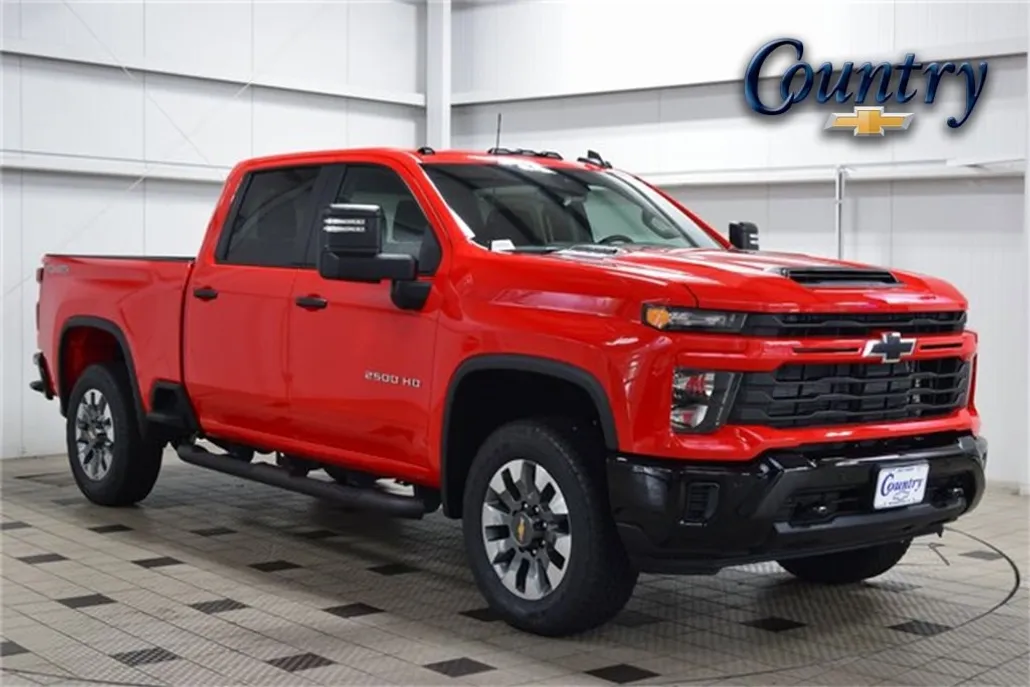 2026 Chevrolet Silverado 2500HD Custom photo 1