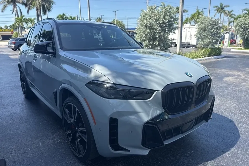 2024 Bmw X5 M60i photo 1