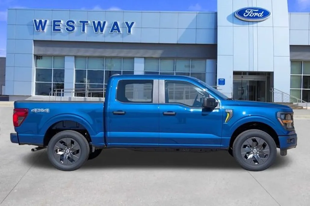 2025 Ford F-150 STX photo 1