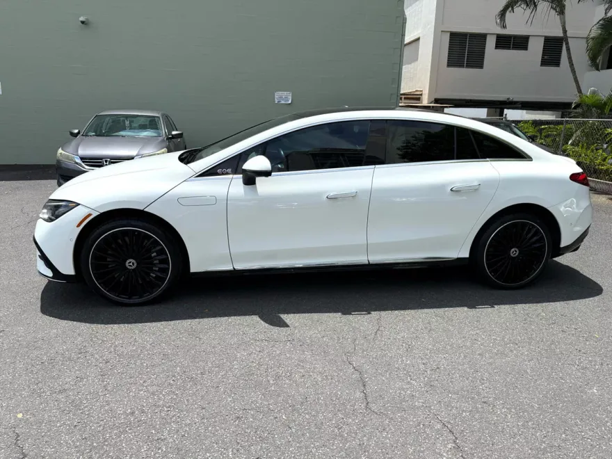 2023 Mercedes Benz EQE-Class Sedan photo 5