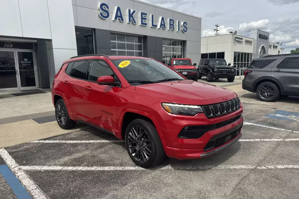 2024 Jeep Compass Limited photo 1