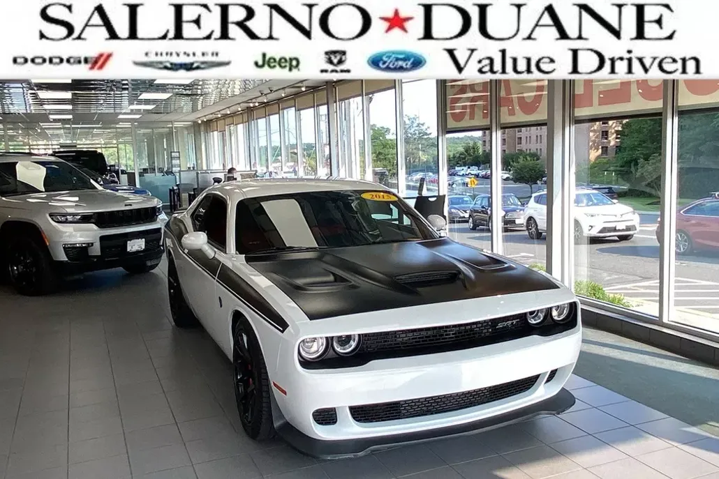 2015 Dodge Challenger SRT8 Hellcat photo 1