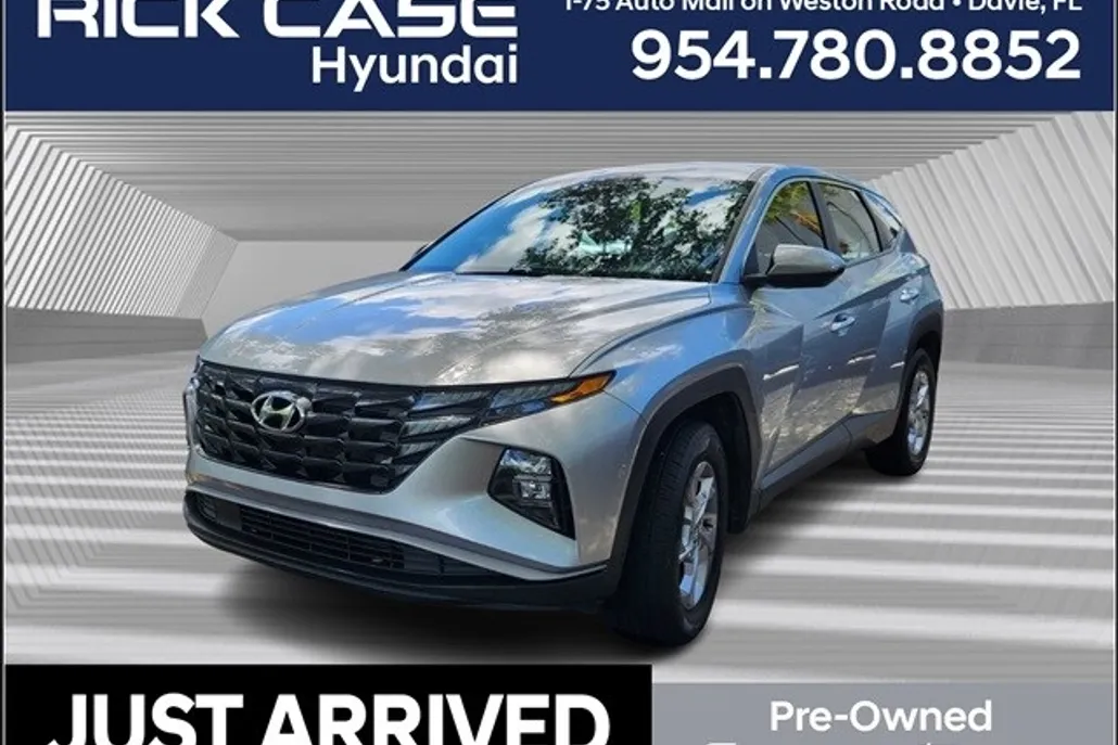 2024 Hyundai Tucson SE photo 1