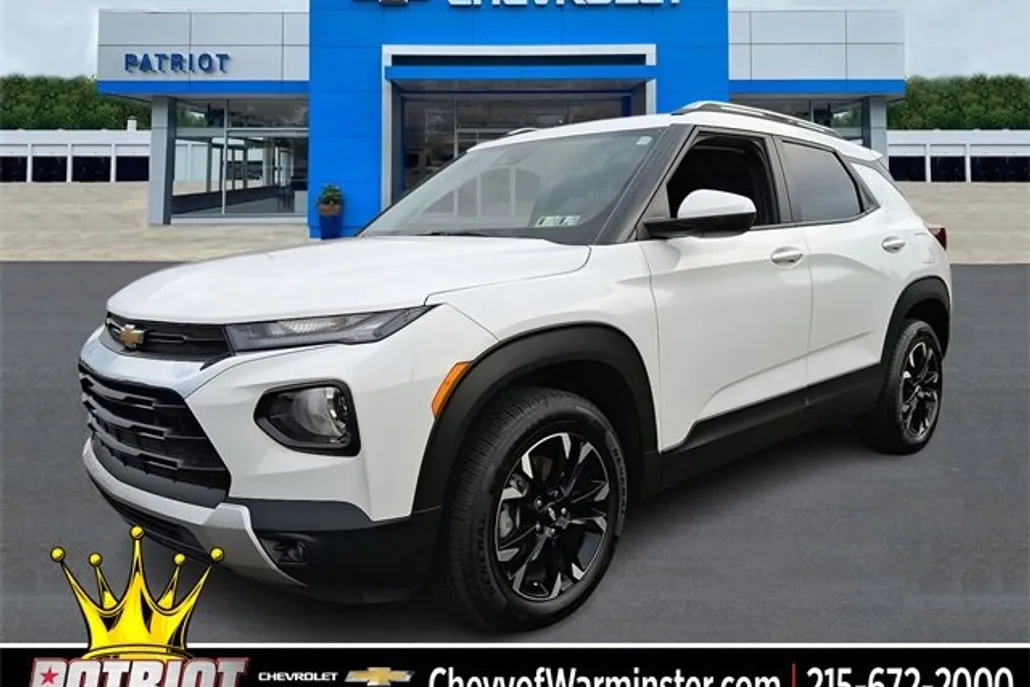 2023 Chevrolet Trailblazer LT photo 1