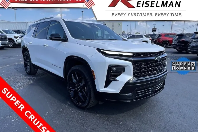 2024 Chevrolet Traverse RS photo 1