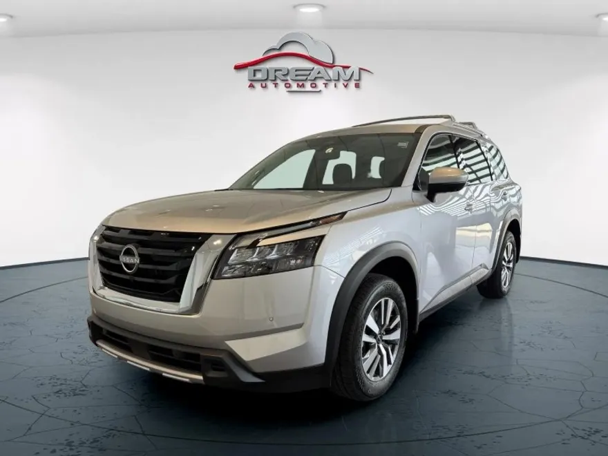 2025 Nissan Pathfinder SL photo 1