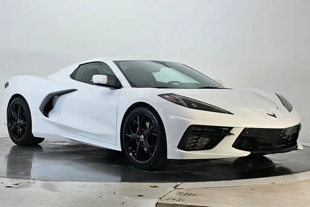2021 Chevrolet Corvette Stingray 3LT Convertible photo 1