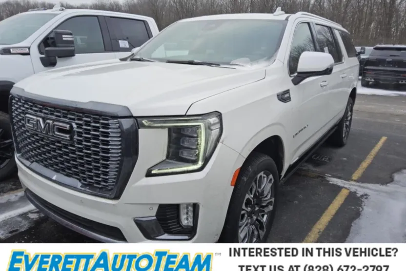 2023 Gmc Yukon XL Denali Ultimate photo 1