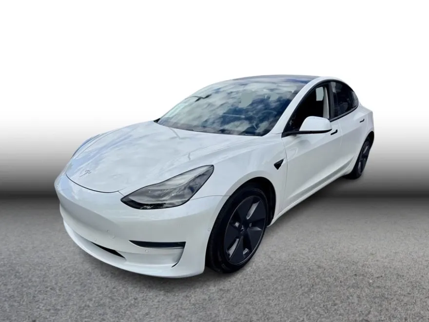 2021 Tesla Model 3 Long Range photo 1