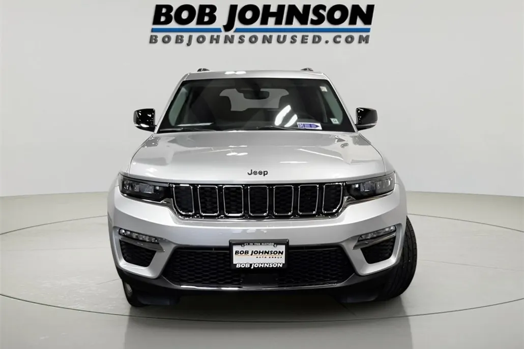 2024 Jeep Grand Cherokee Limited photo 1