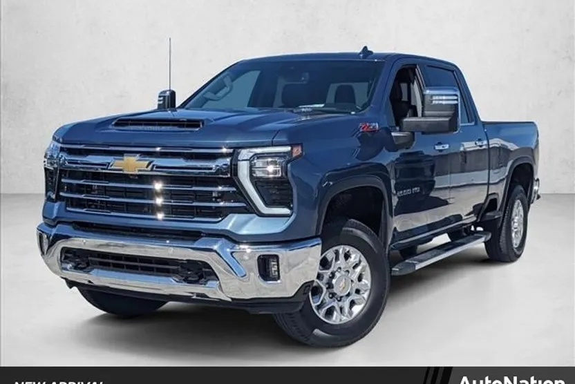 2025 Chevrolet Silverado 2500HD LTZ photo 1
