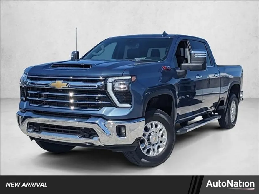 2025 Chevrolet Silverado 2500HD LTZ photo 1
