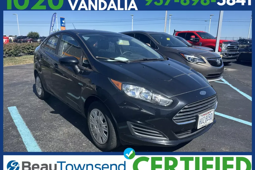 2019 Ford Fiesta S photo 1