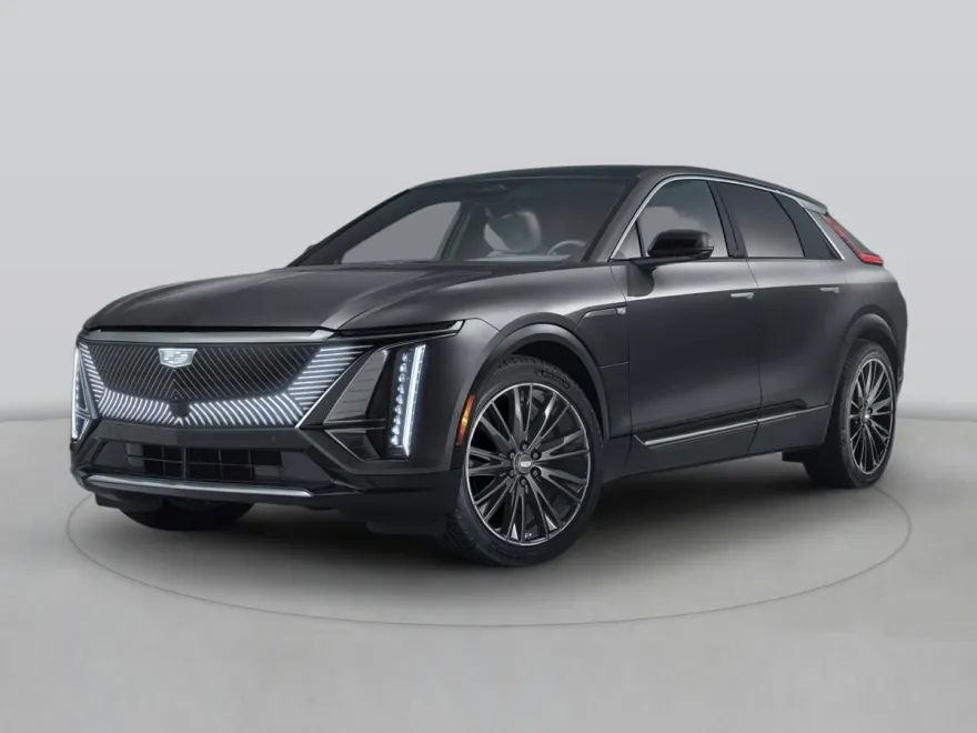2024 Cadillac Lyriq Luxury photo 1