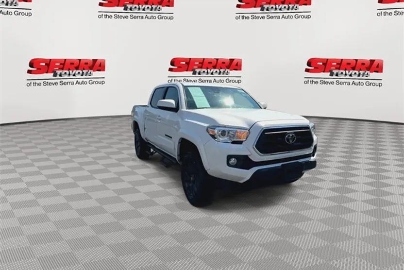 2023 Toyota Tacoma SR5 photo 1