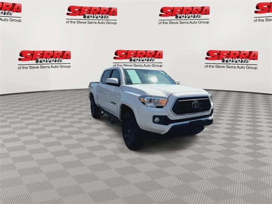 2023 Toyota Tacoma SR5 photo 1