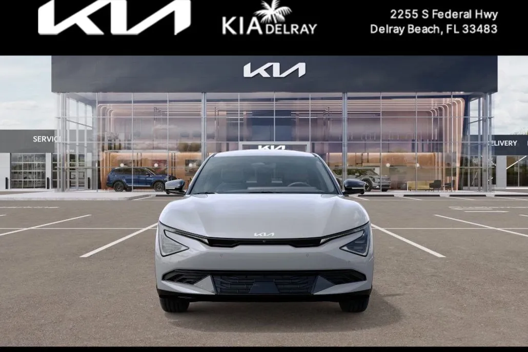 2025 Kia EV6 Wind photo 1