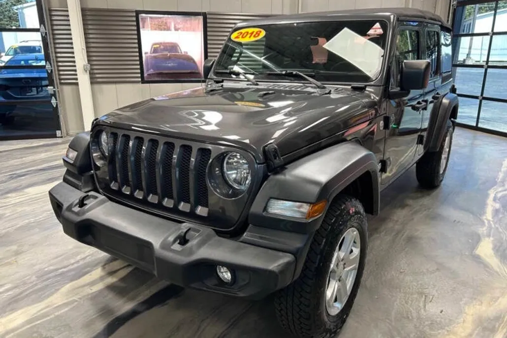 2018 Jeep Wrangler Unlimited Sport S photo 1
