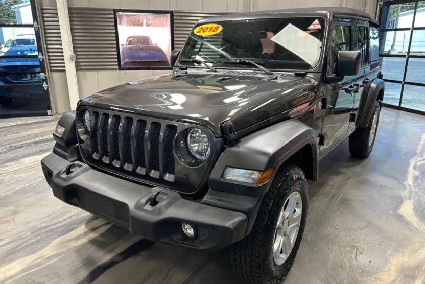 2018 Jeep Wrangler Unlimited Sport S photo 1