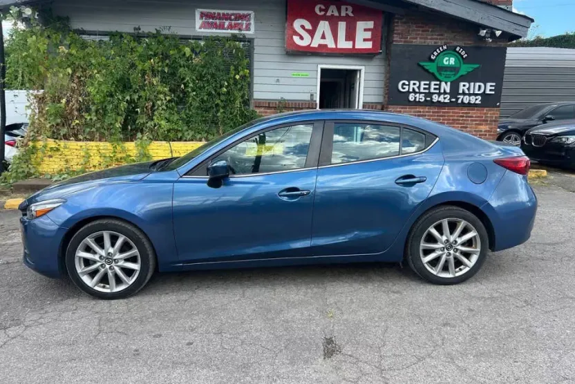2017 Mazda Mazda3 Touring Sedan photo 1