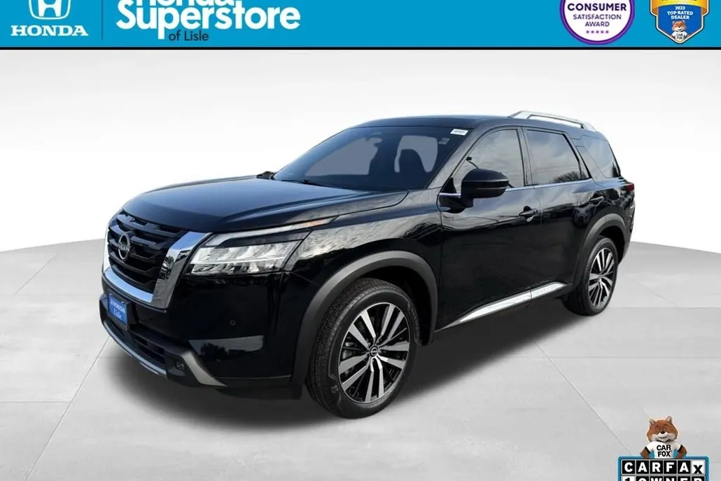 2023 Nissan Pathfinder Platinum photo 1