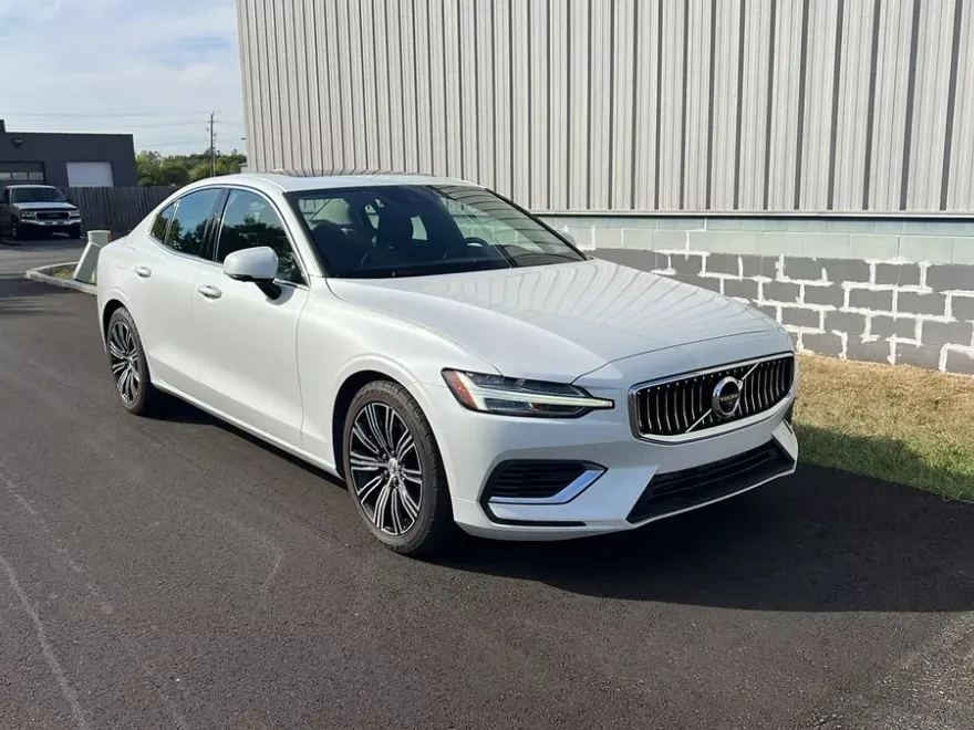 2021 Volvo S60 Recharge Inscription photo 1