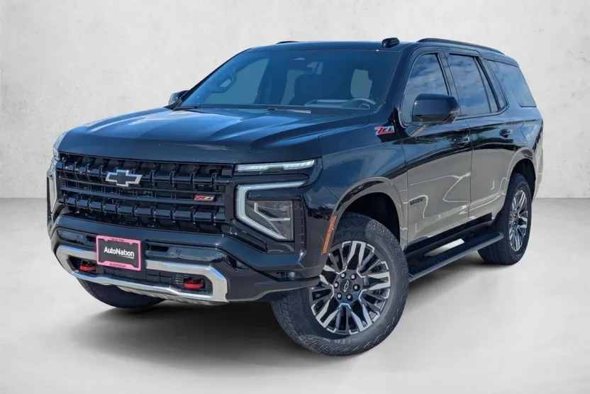2025 Chevrolet Tahoe Z71 photo 1
