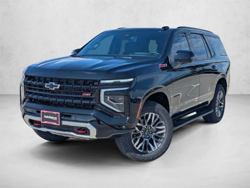 2025 Chevrolet Tahoe Z71 photo 1