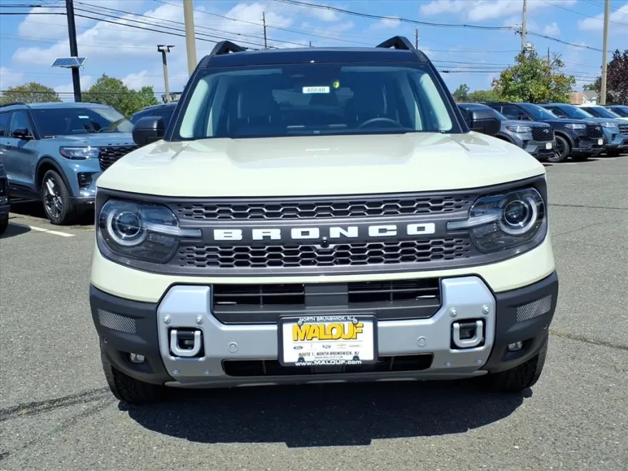2025 Ford Bronco Sport Badlands photo 1