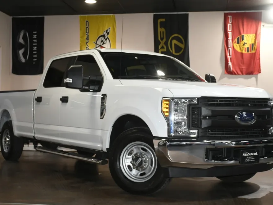 2017 Ford F-250 XL photo 1