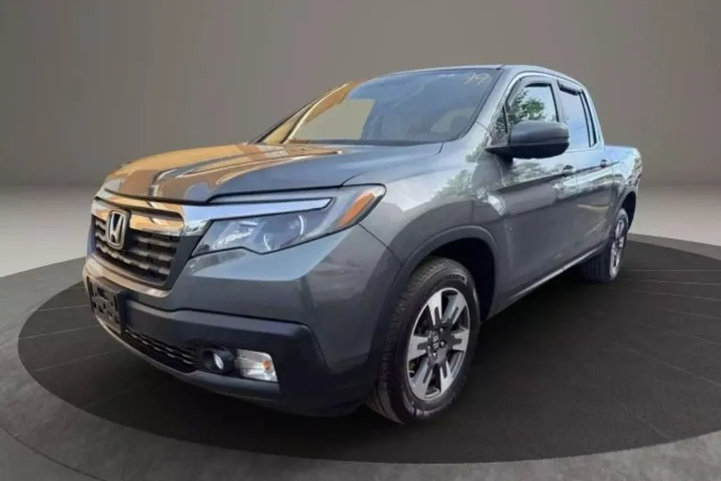 2019 Honda Ridgeline RTL photo 1