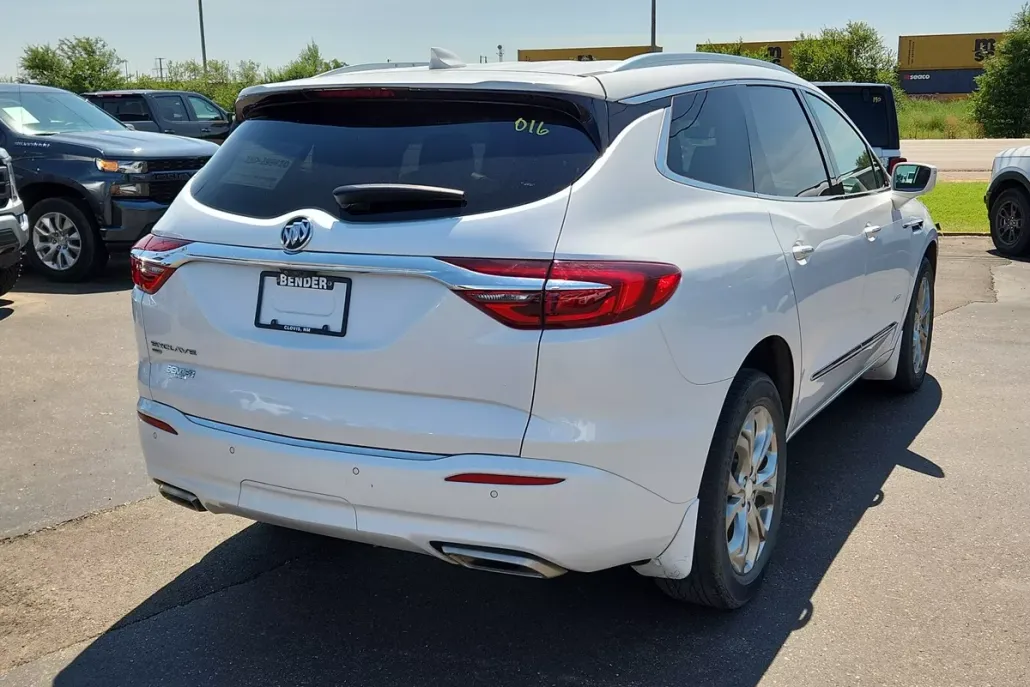 2020 Buick Enclave Avenir photo 1
