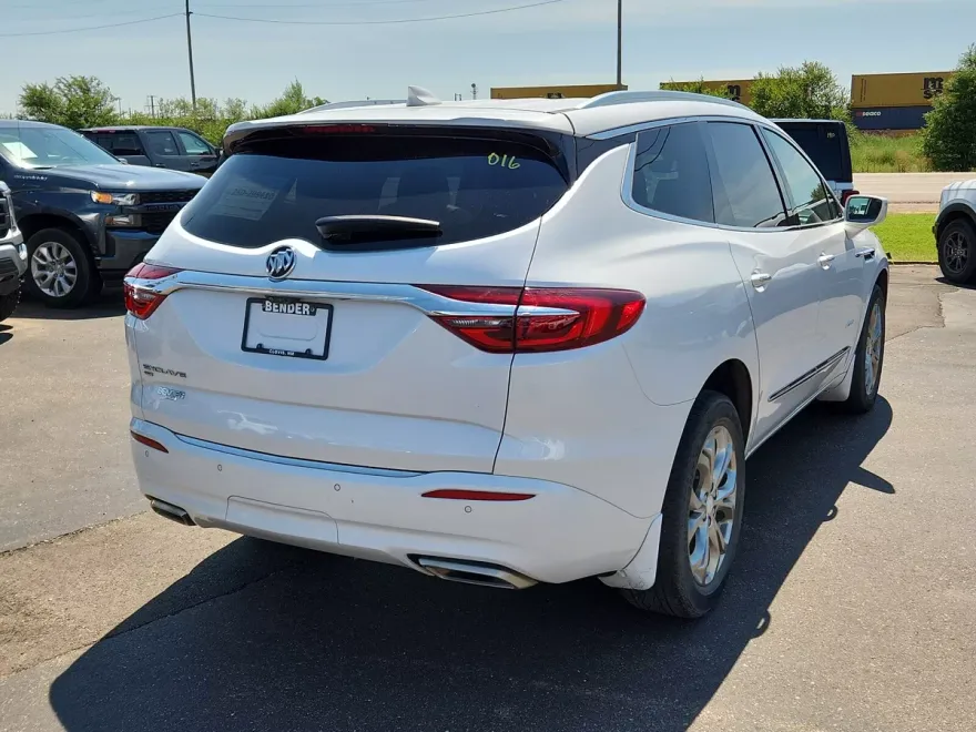 2020 Buick Enclave Avenir photo 1