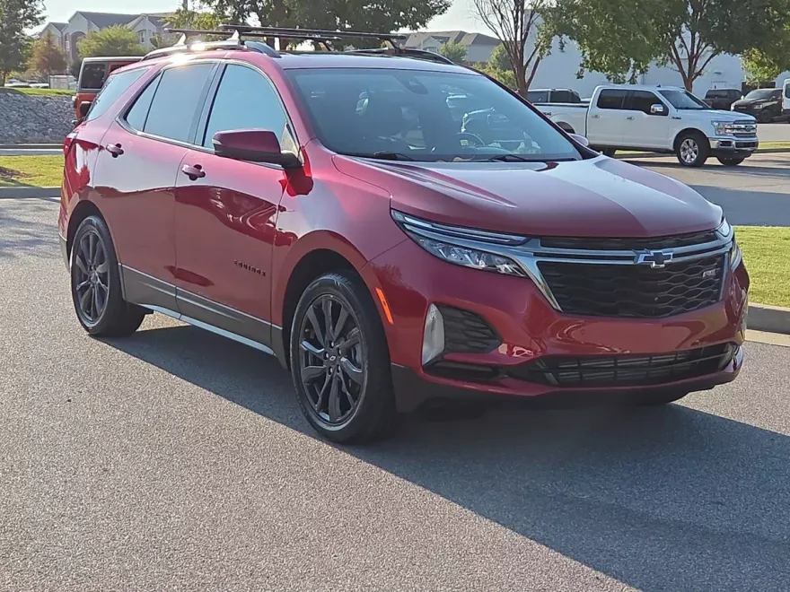 2022 Chevrolet Equinox RS photo 1