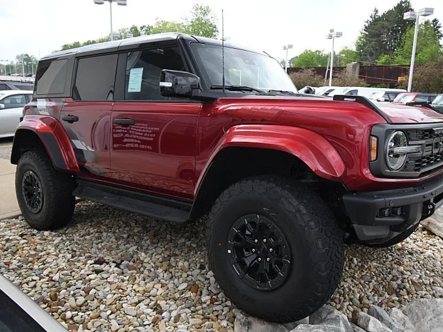 2025 Ford Bronco Raptor photo 1