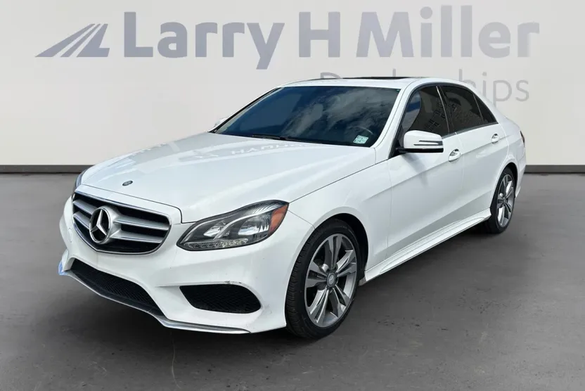 2015 Mercedes Benz E 350 photo 1