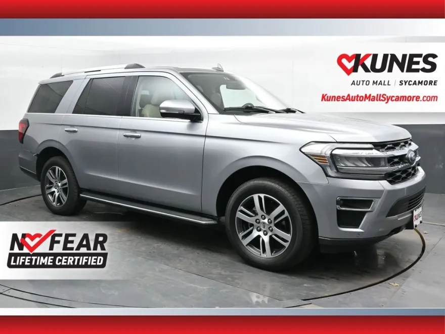 2023 Ford Expedition Limited photo 1