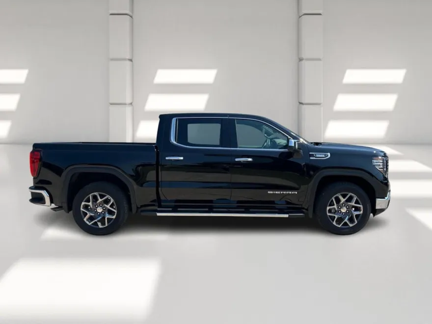 2026 Gmc Sierra 1500 SLT photo 1