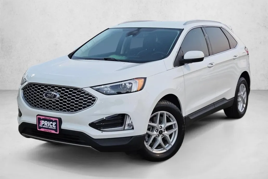 2024 Ford Edge SEL photo 1