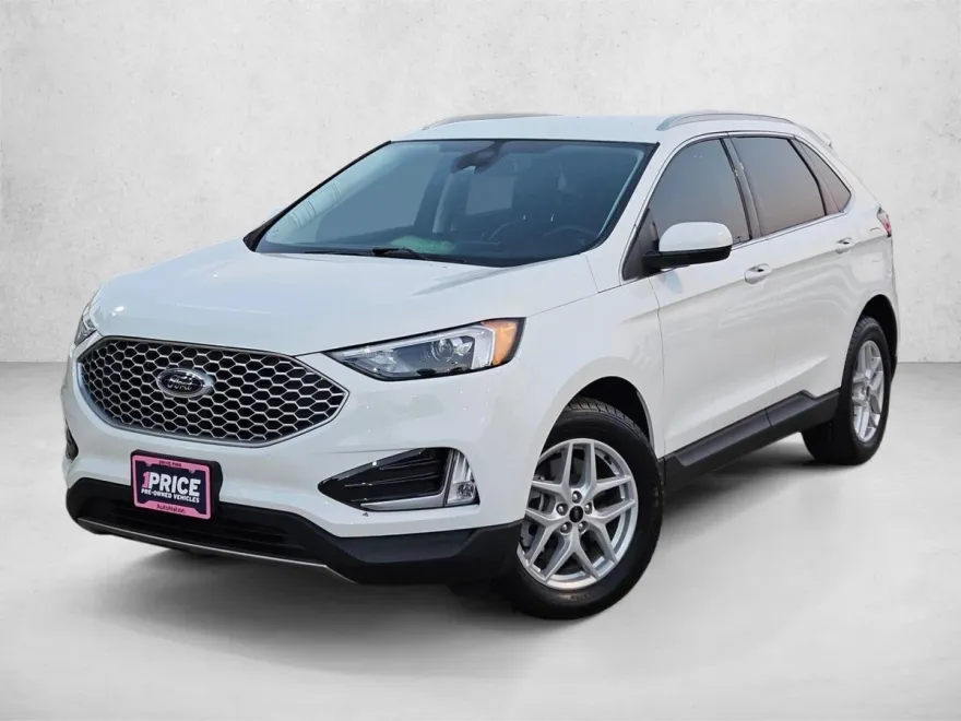 2024 Ford Edge SEL photo 1