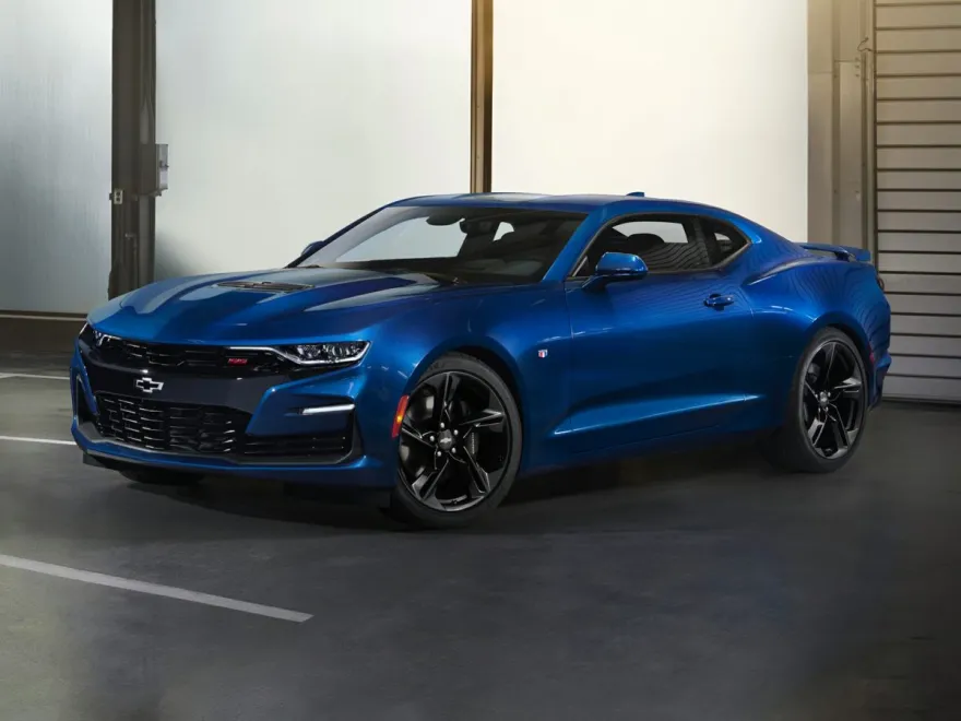 2019 Chevrolet Camaro 1LT photo 1