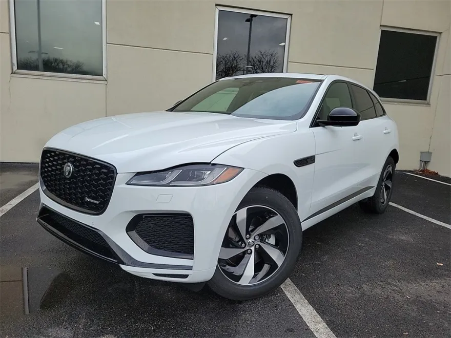 2024 Jaguar F-PACE P250 R-Dynamic S photo 1